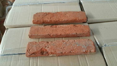 2.5 सेमी आयताकार पुरानी मिट्टी की दीवार ईंट अच्छी गर्मी और रासायनिक प्रतिरोध